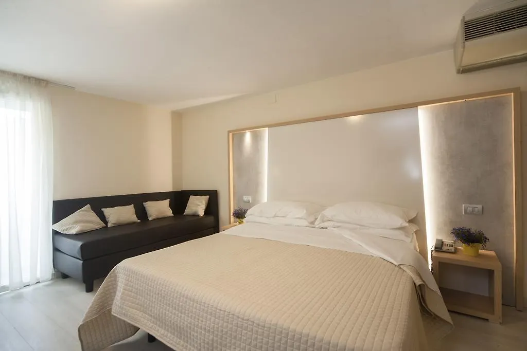 Hotel Ricchi Rimini